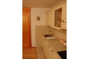 Slovénie Privát Logje, Extérieur